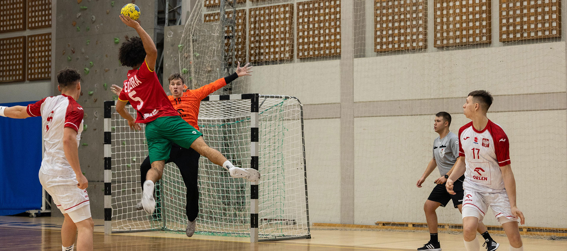 ANDEBOL SUB-20 | PORTUGAL VENCE POLÓNIA EM JOGOS AMIGÁVEIS 